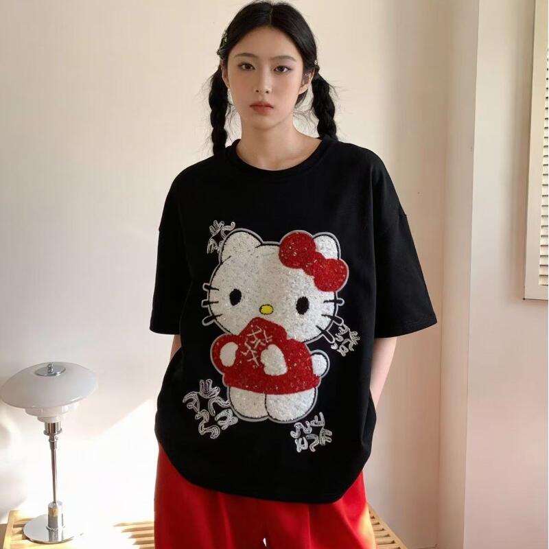 T-Shirts - تي شيرت نسائي جديد بتصميم هالو