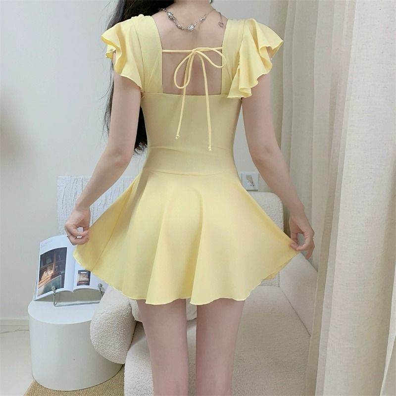 بدلة سباحة نسائية 2026 بظهر مف - مراجعة Suits وسعره